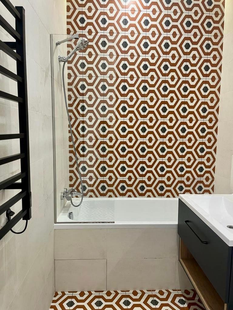 קייב Modern Apartment In The Old Town מראה חיצוני תמונה